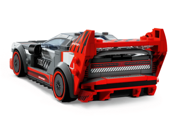 LEGO Speed Champions - Audi S1 e-tron Quattro Race Car - 76921 - Image 3