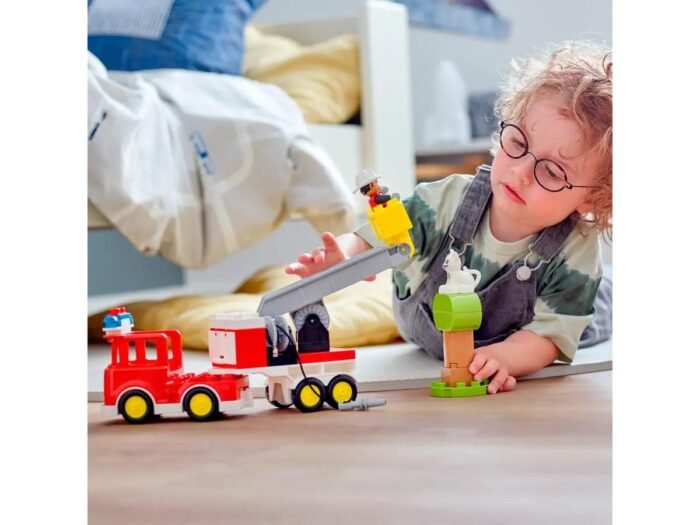 LEGO DUPLO - Fire Truck - 10969 - Image 5