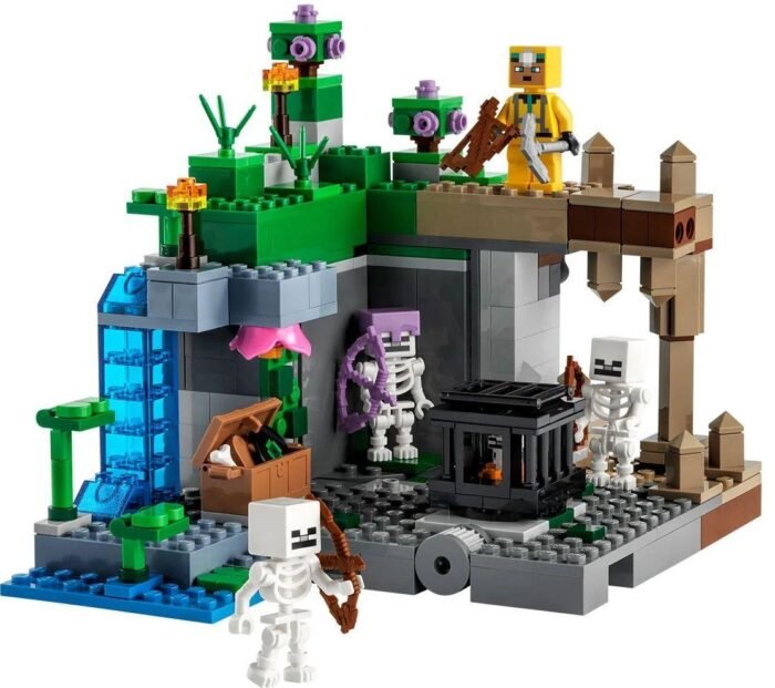LEGO Minecraft - The Skeleton Dungeon - 21189 - Image 2