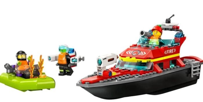 LEGO City - Fire Rescue Boat - 60373 - Image 2