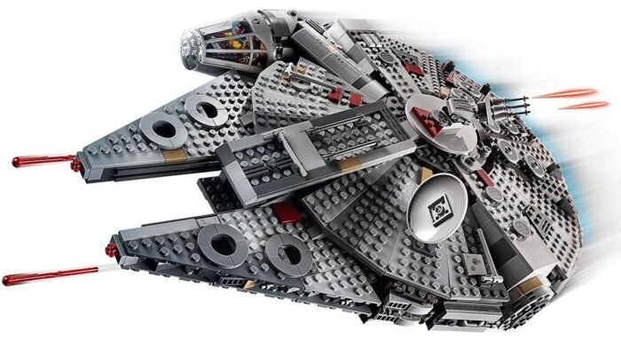 LEGO Star Wars - Milenium Falcon - 75257 - Image 4