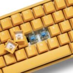 Геймърскa механична клавиатура Ducky One 3 Yellow SF 65, Cherry MX Black суичове - Image 5