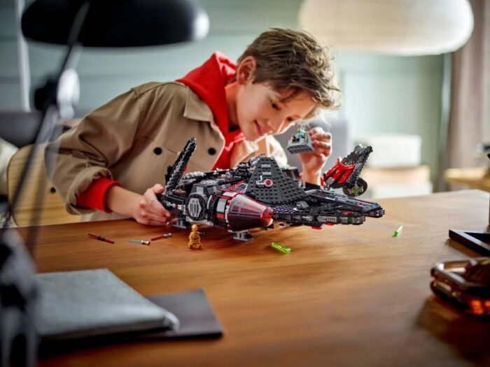 LEGO Star Wars - Dunkler Millennium Falke, 75389 - Image 7