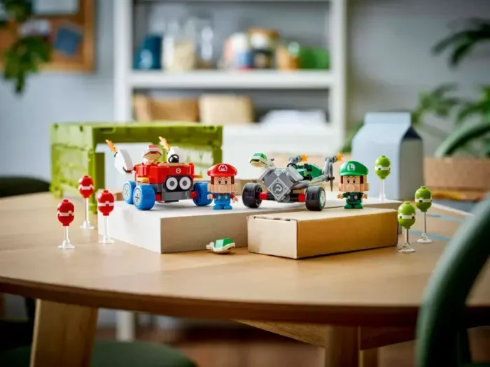 LEGO  Super Mario Mario car - Baby Mario vs Baby Luigi, 72034 - Image 3