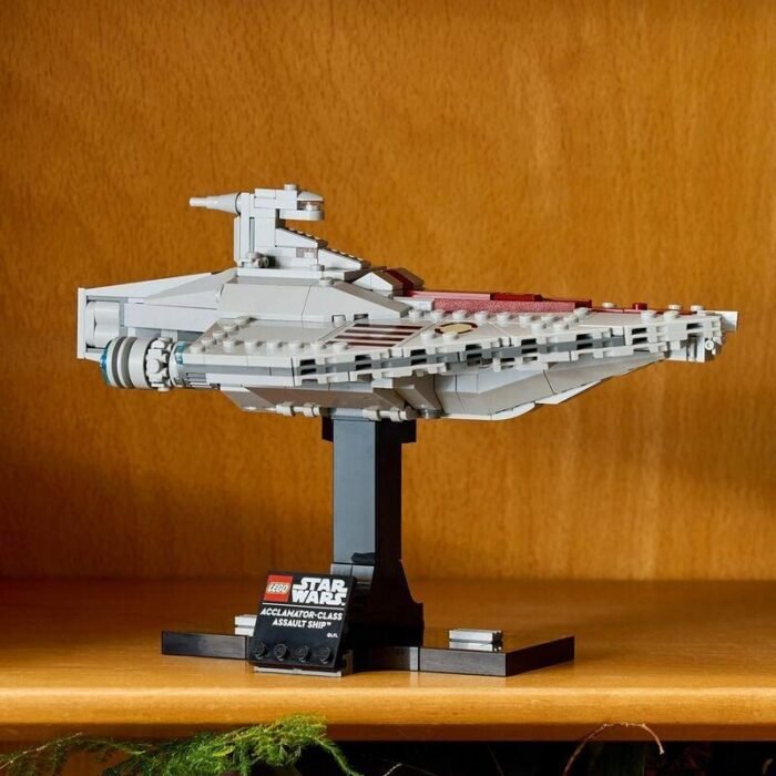 LEGO  Star Wars - Acclamator Class Assault Ship, 75404 - Image 6