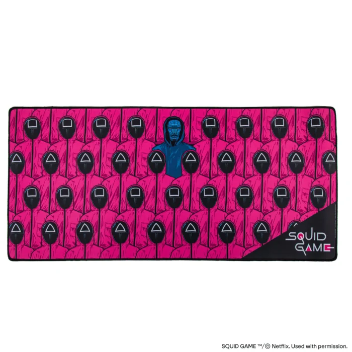 Пад за мишка Netflix Squid Game - Front Man And Guards Desk Mat - Image 1