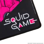 Пад за мишка Netflix Squid Game - Front Man And Guards Desk Mat - Image 4